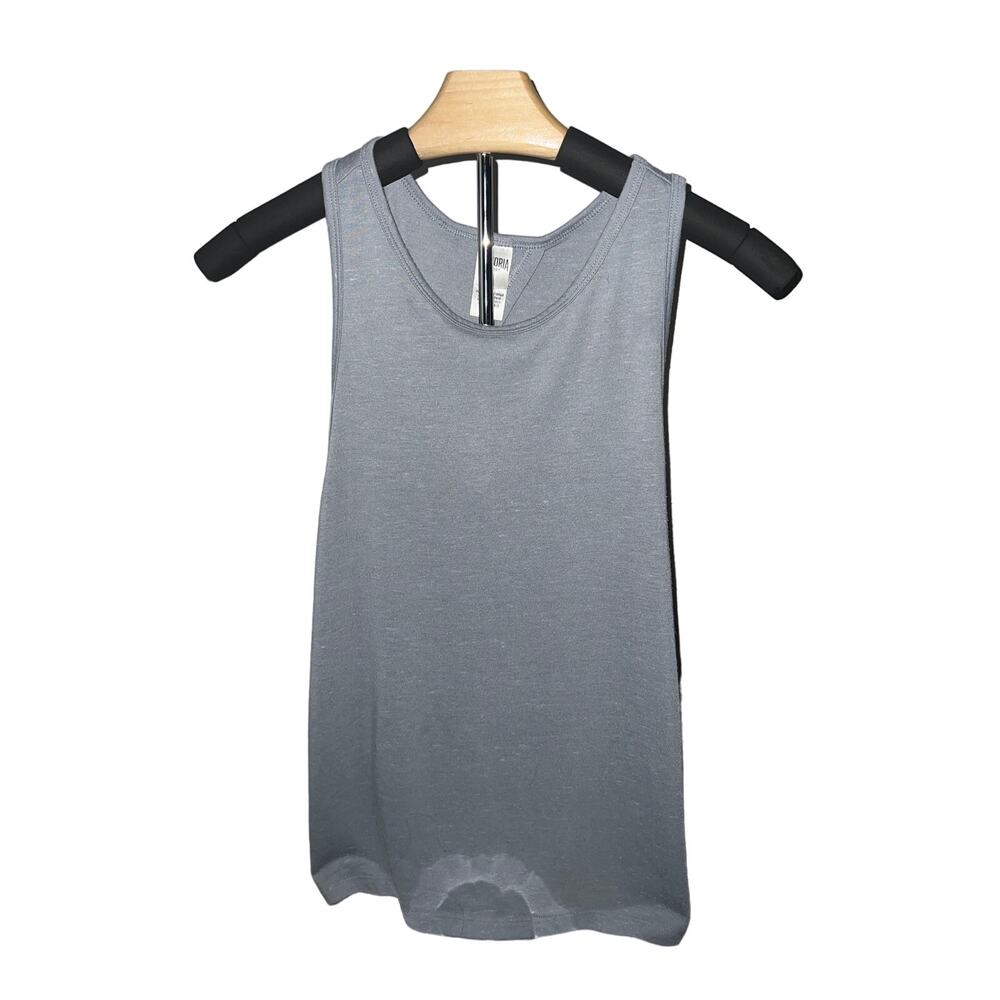 Victoria‎ Sport Tank
